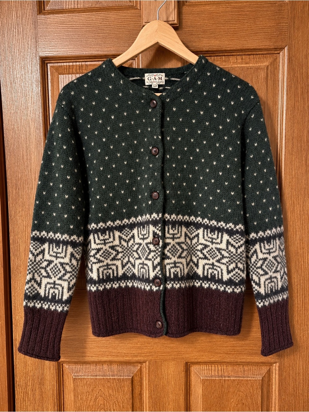 Forest Green & Cream Nordic Wool Cardigan with Brown Hem - Picture 1 of 3